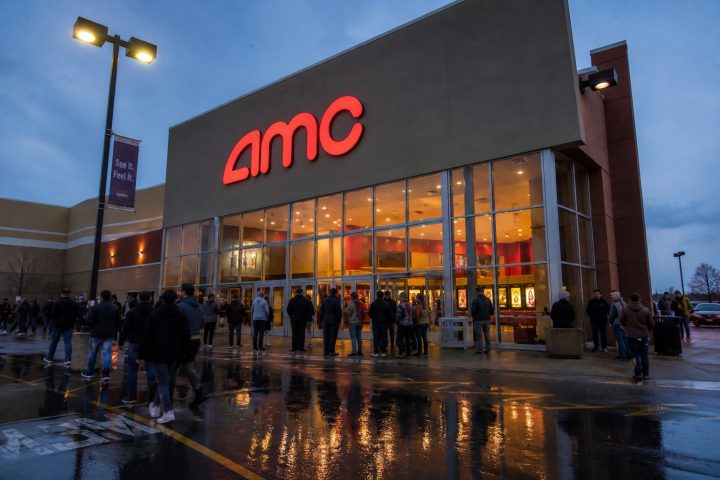 AMC Stock Climbs After Q1 Revenue Beat as Box Office Rebound Lifts Attendance