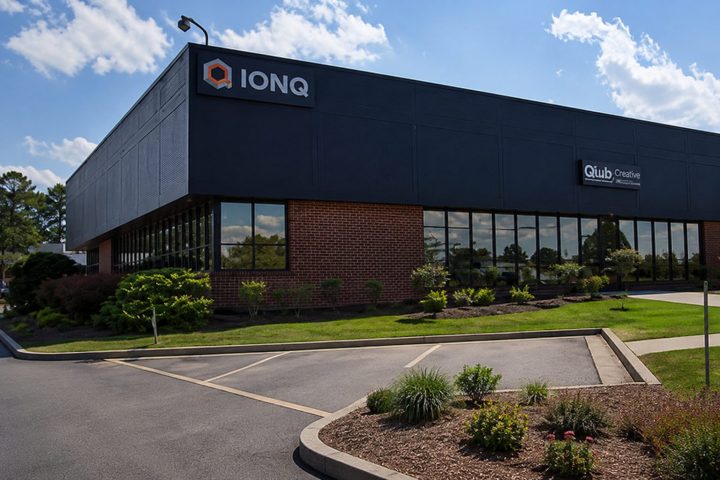 IonQ Stock Faces Quantum Earnings Test After Acquisition Spree and $500 Bull Case