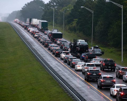 Two Critically Hurt in I-295 Crash Near Dames Point Bridge — What Officials Know