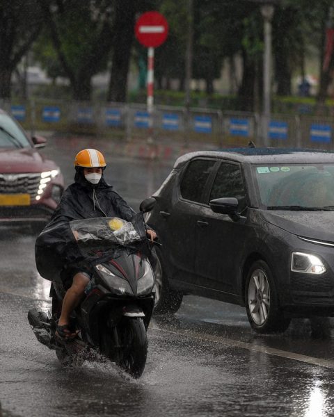 Vietnam Weather Alert: Cold Front Brings Heavy Rain, Hail And Lightning Risk To North